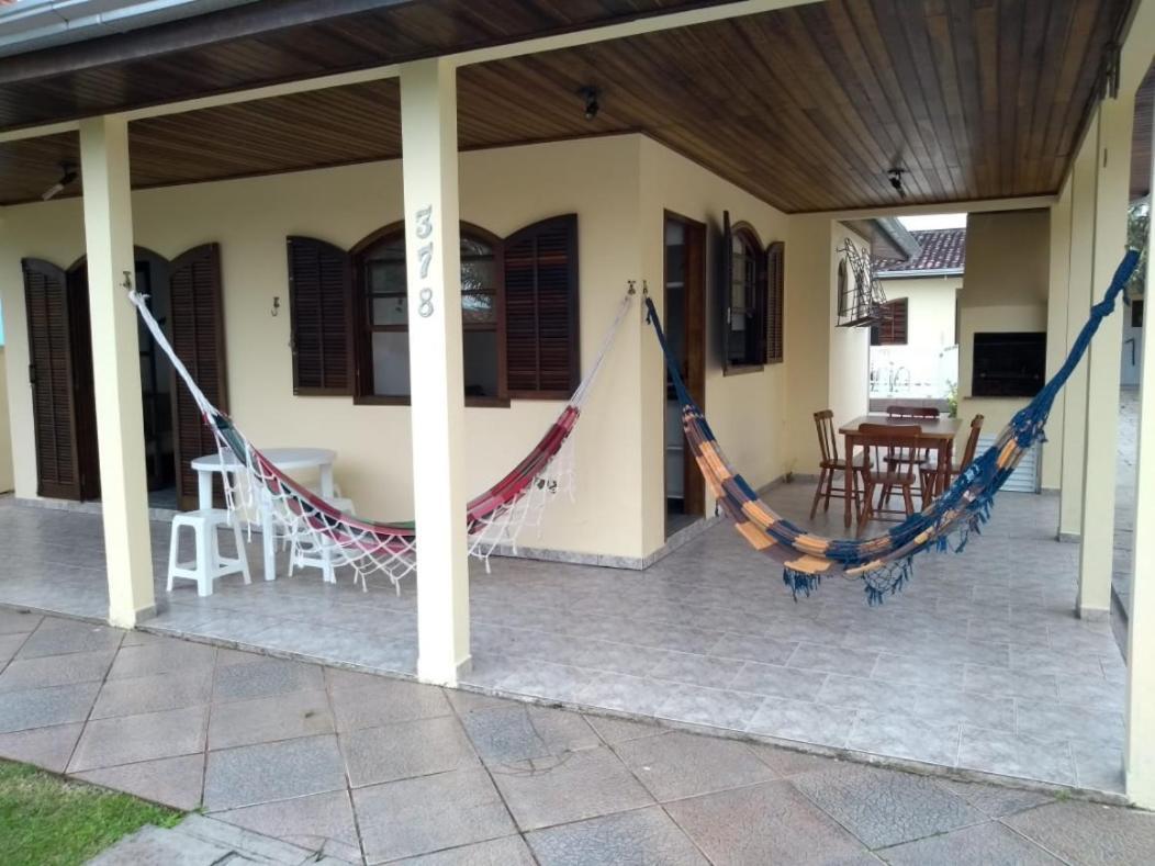 Casa Guaratuba Espacosa E Confortavel エクステリア 写真