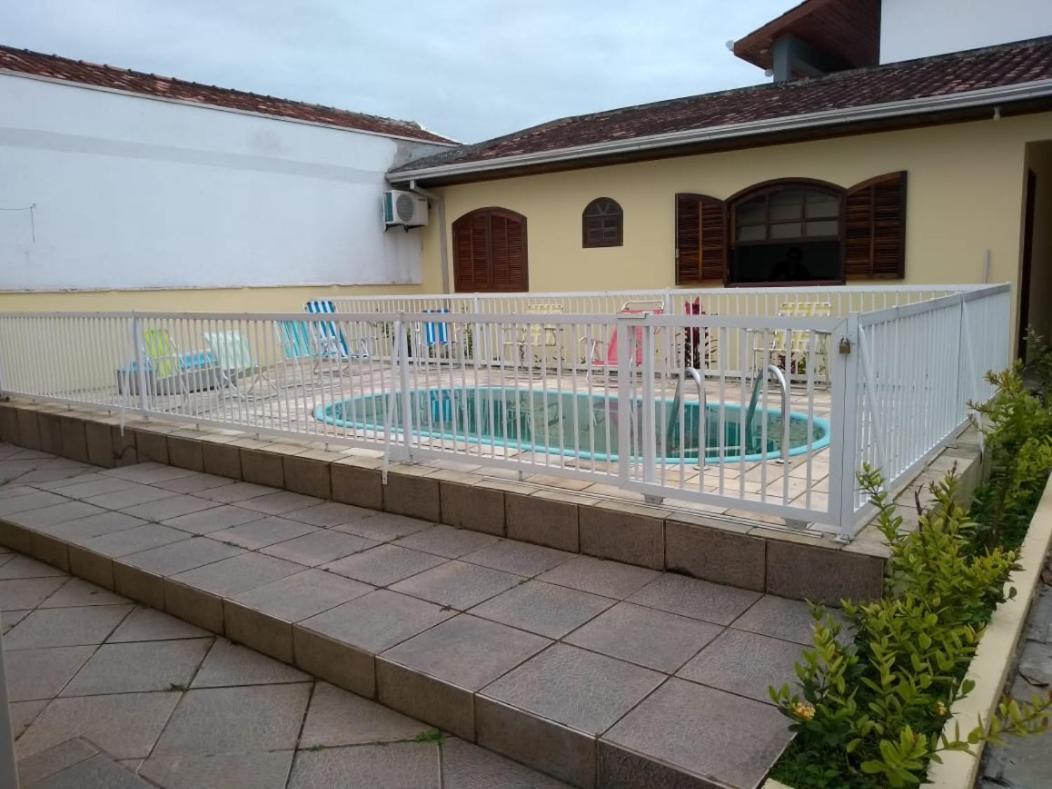 Casa Guaratuba Espacosa E Confortavel エクステリア 写真