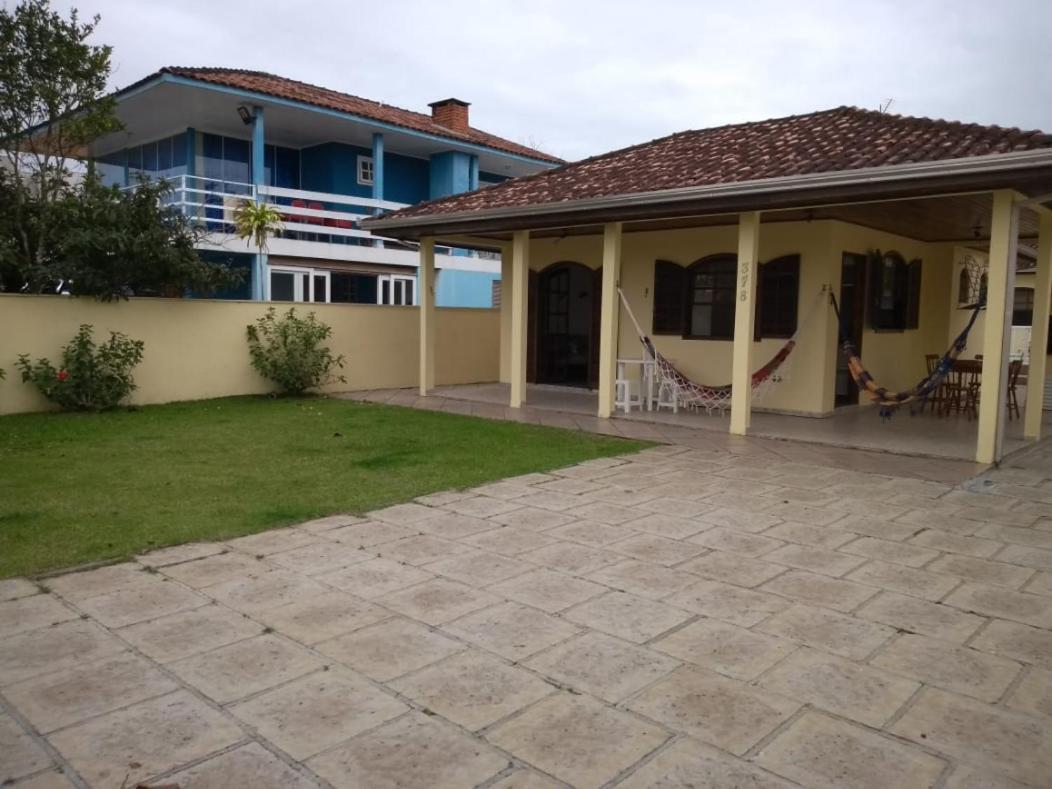 Casa Guaratuba Espacosa E Confortavel エクステリア 写真